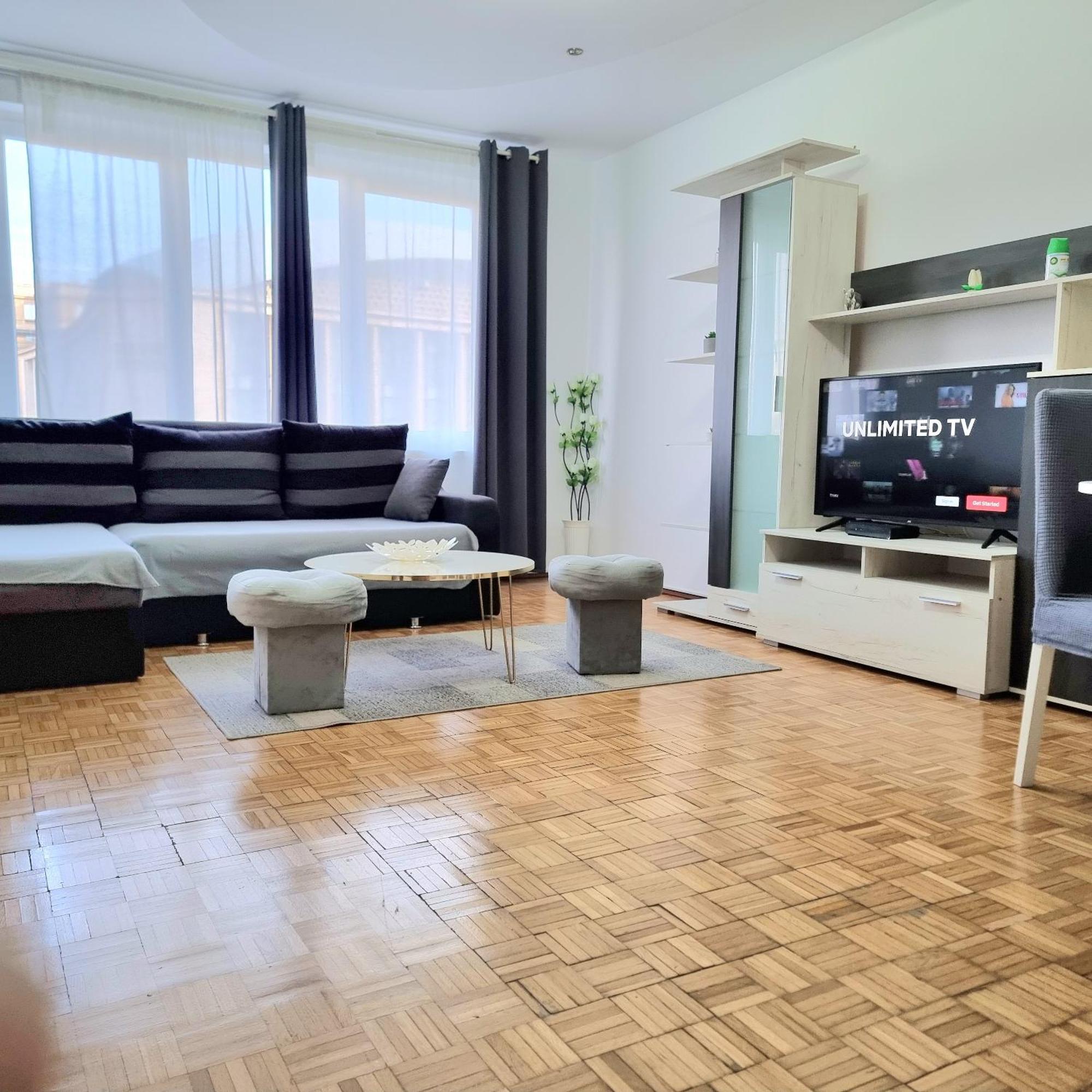 Chic Comfort 1Bdr With Landmark View - Concerthall Bukarest Exterior foto